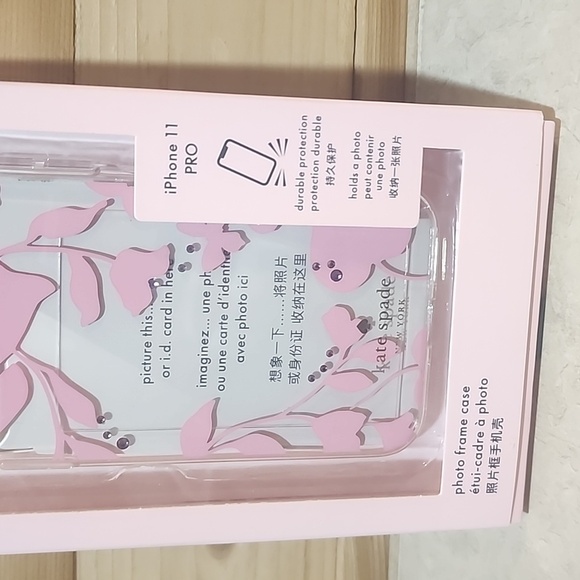 Kate spade iPhone 11 pro  floral photo frame case NEW - Picture 2 of 3